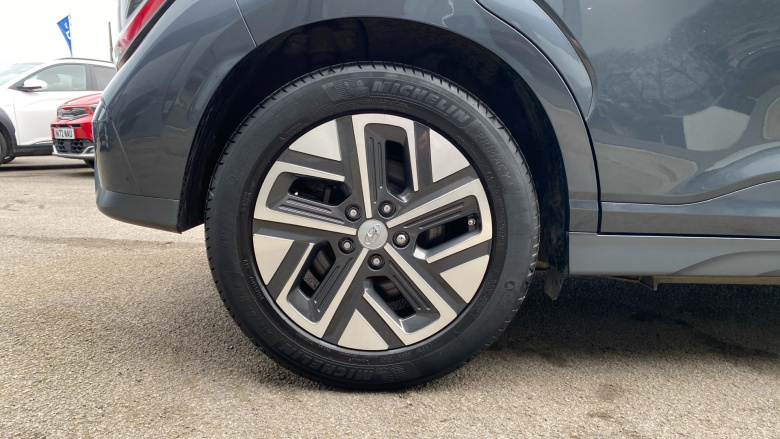 Hyundai KONA 100kW Premium 39kWh 5dr Auto Electric Hatchback